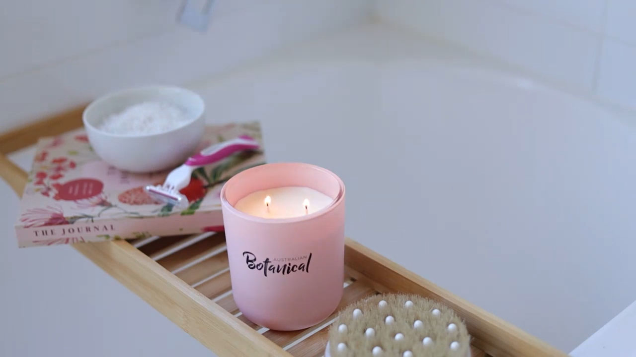 How to use safely use soy candles