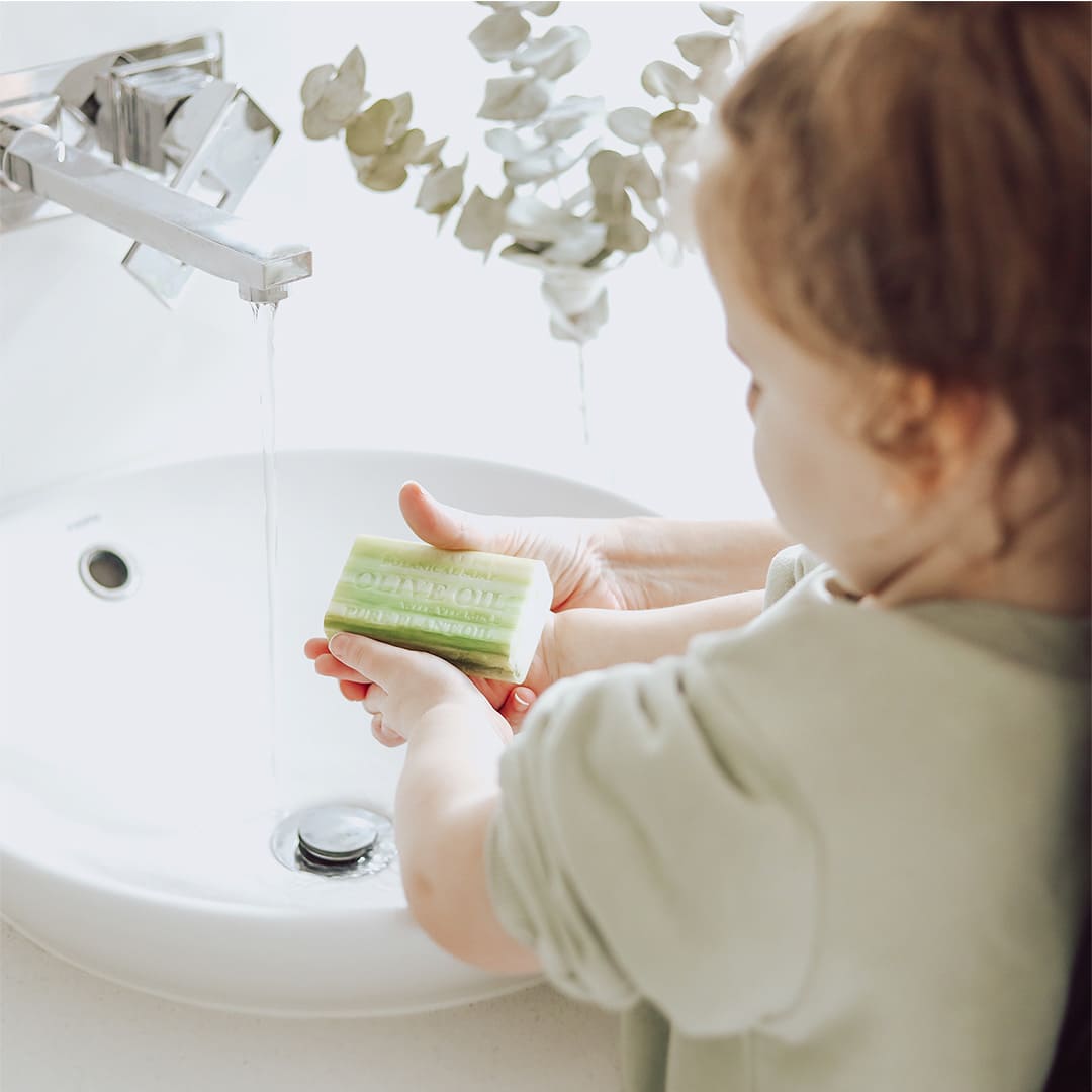 Olive Oil with Vitamin E - Image 3